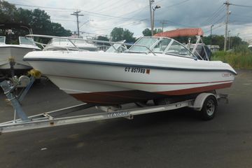 2000 Boston Whaler 18 Ventura Bowrider