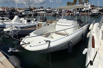 2016 Jeanneau Cap Camarat 7.5 CC SÉRIE 2