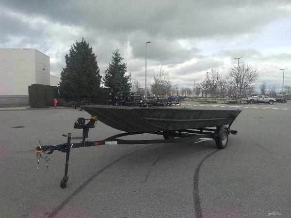 2025 Tracker GRIZZLY 1860 Utility