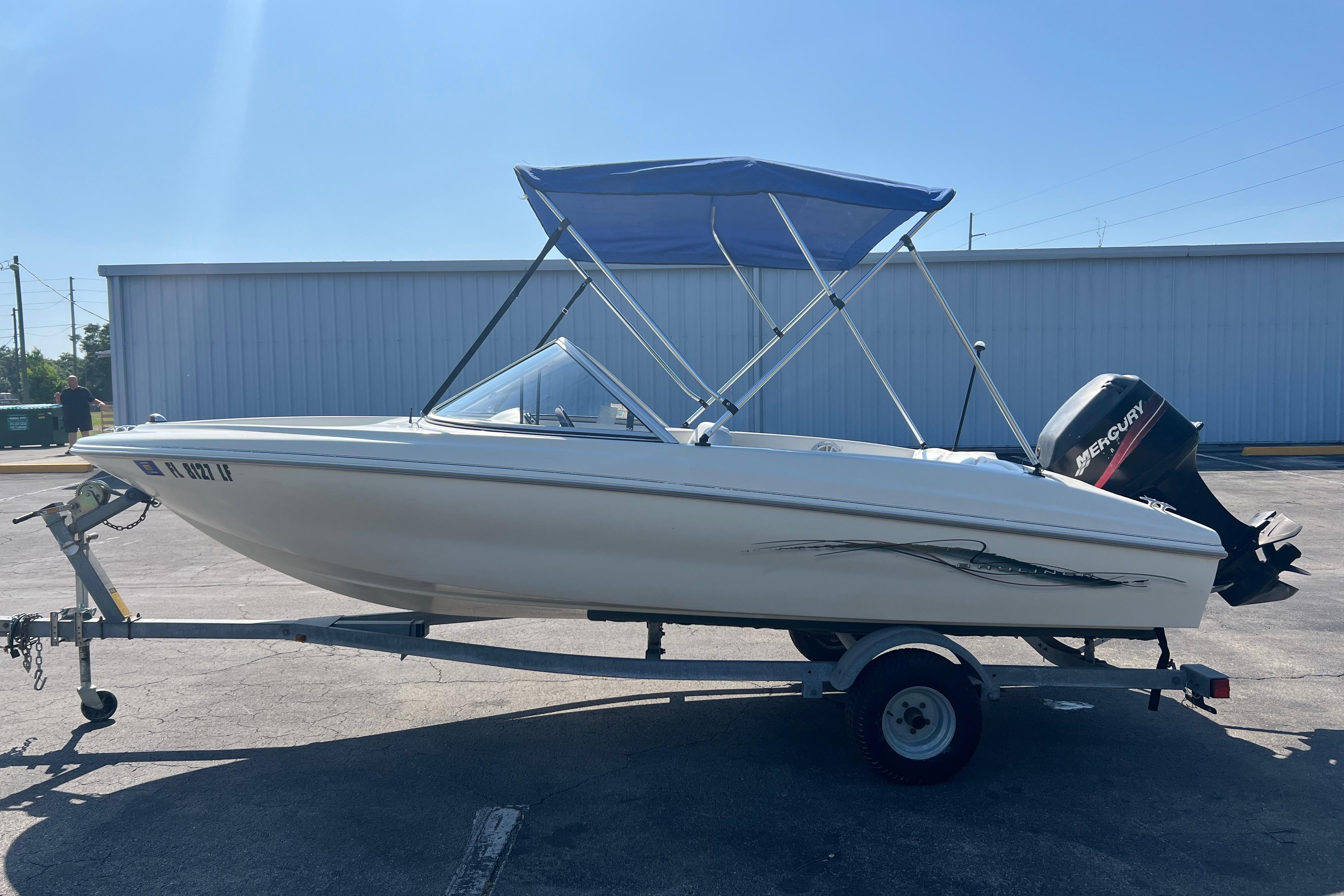 2000 Wellcraft capri