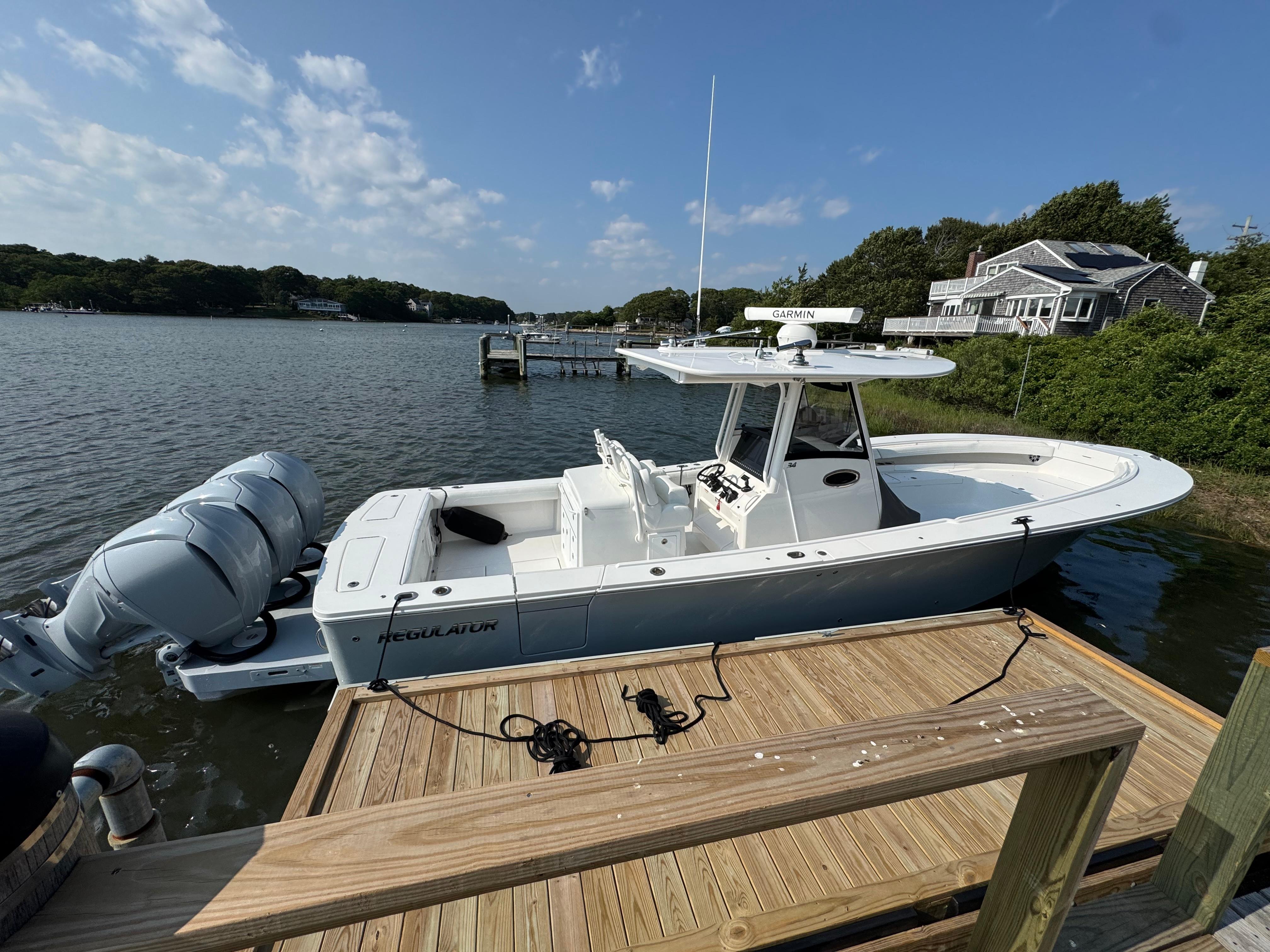 2021 Regulator 34CC