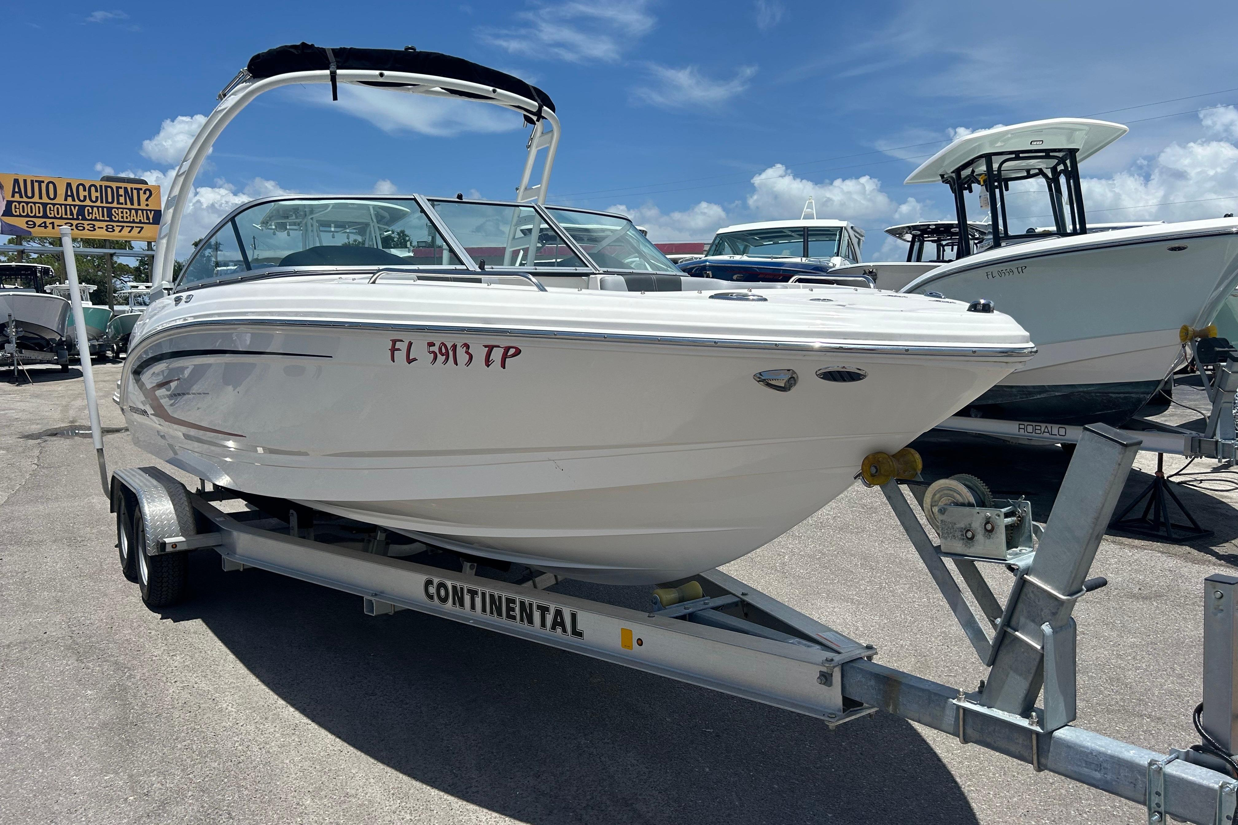 2023 Chaparral 23 SSi OB
