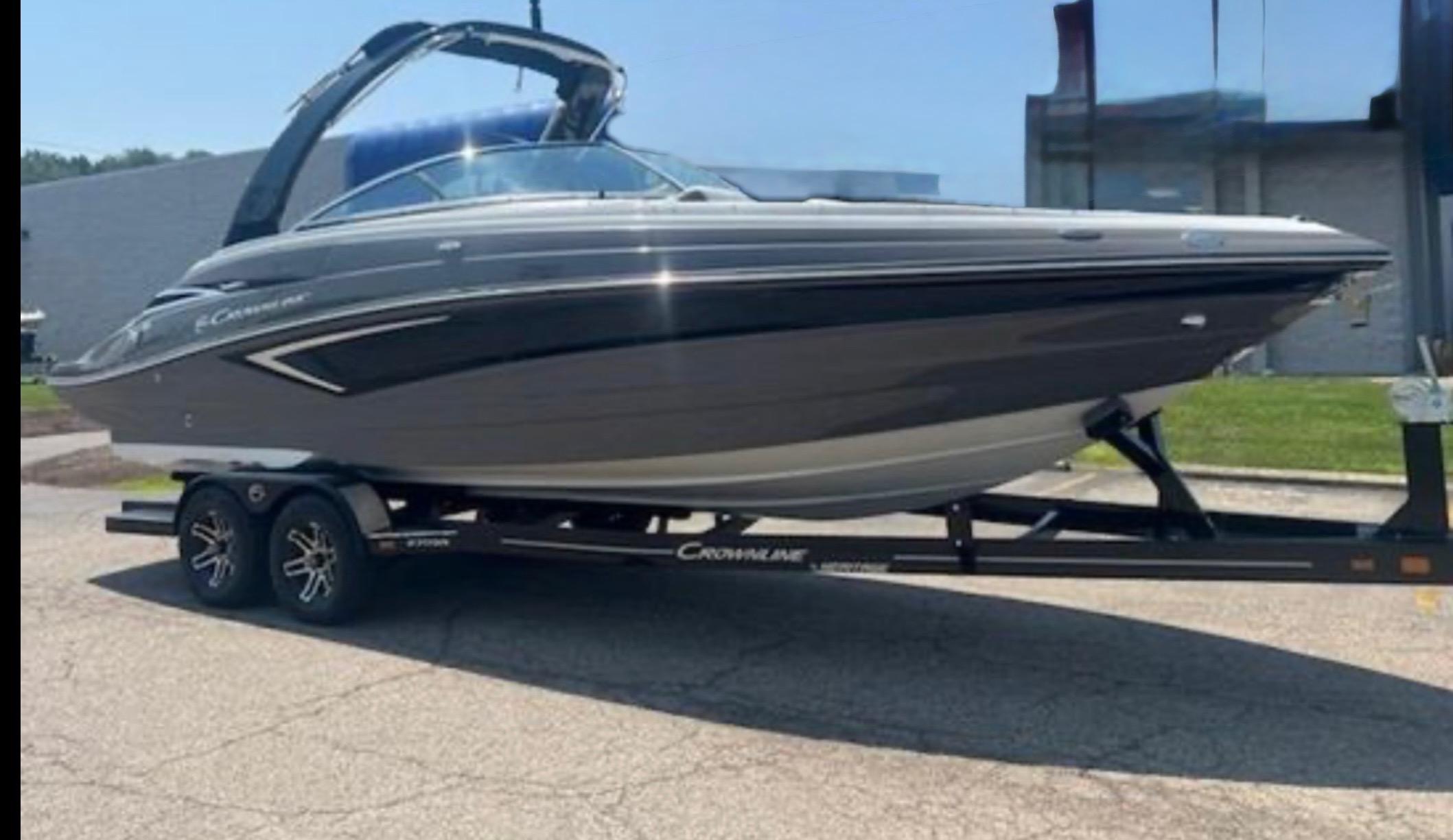 2023 Crownline 270 SS
