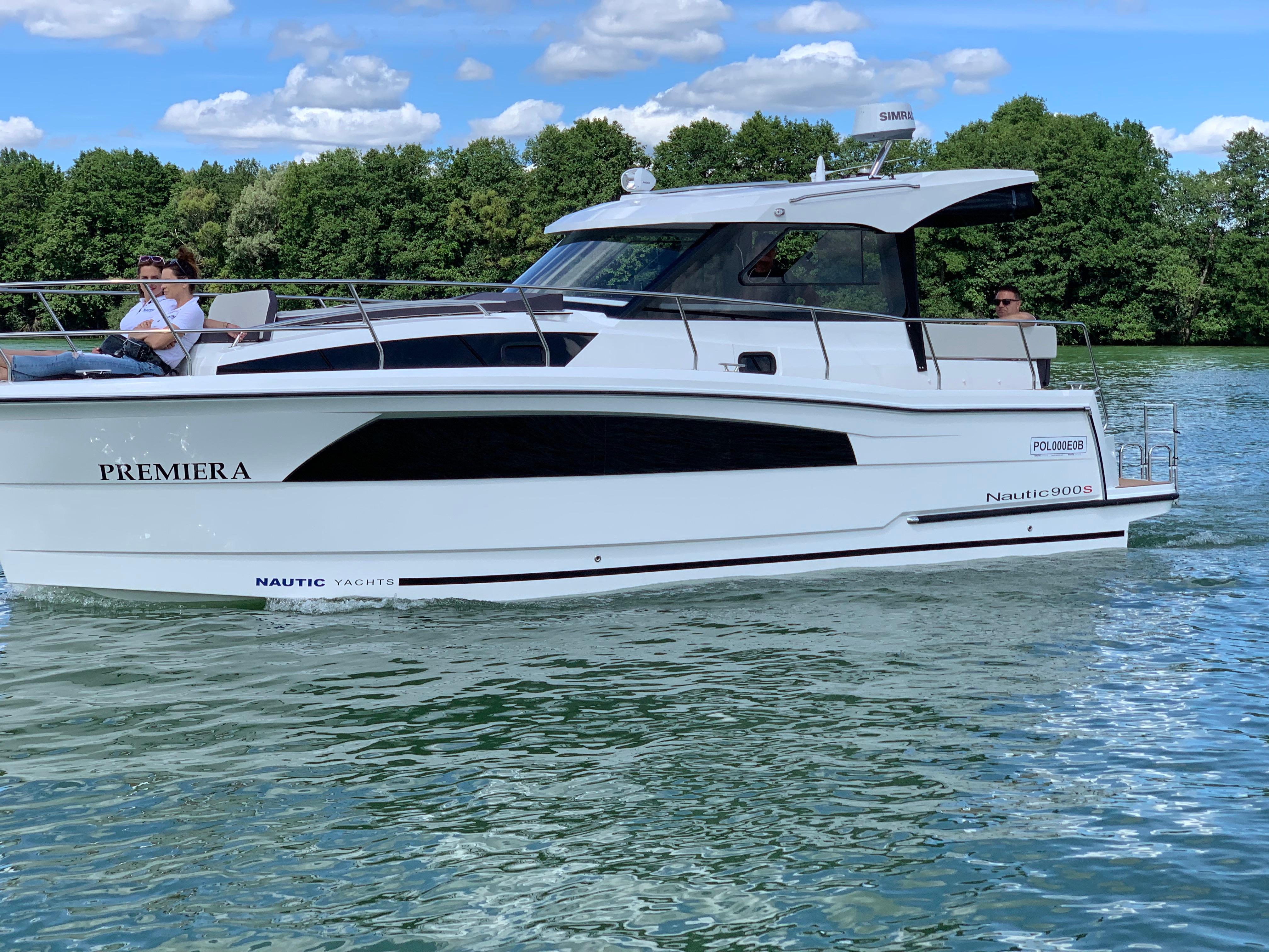 2026 Nautic 990