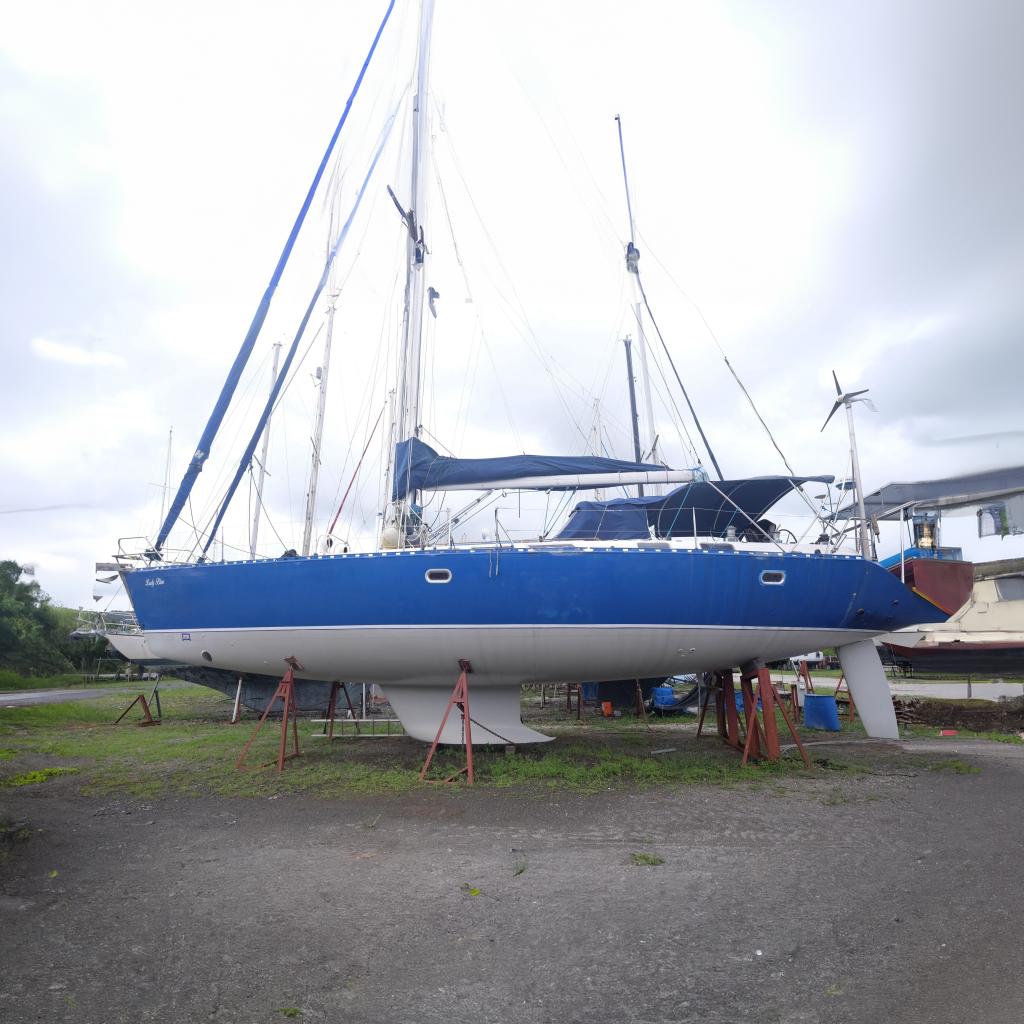 1996 Dufour 48 Prestige