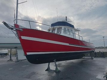 2003 Rhea 900