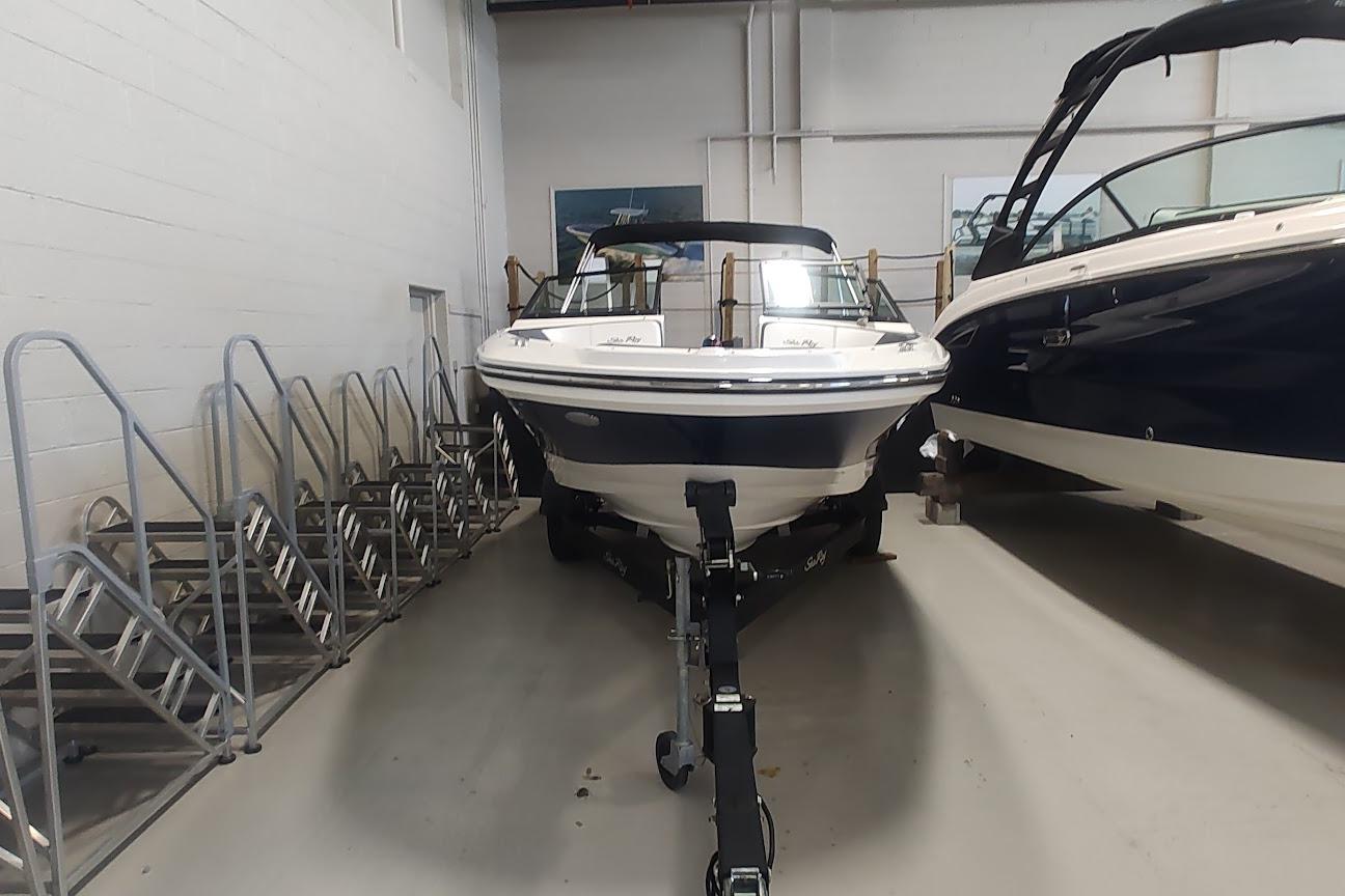 2018 Sea Ray SPX 190
