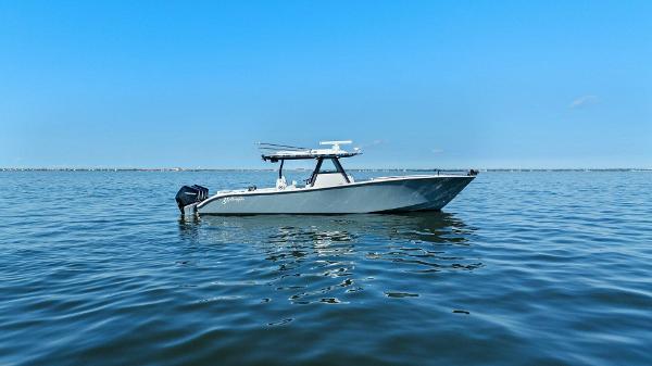 2021 Yellowfin 39