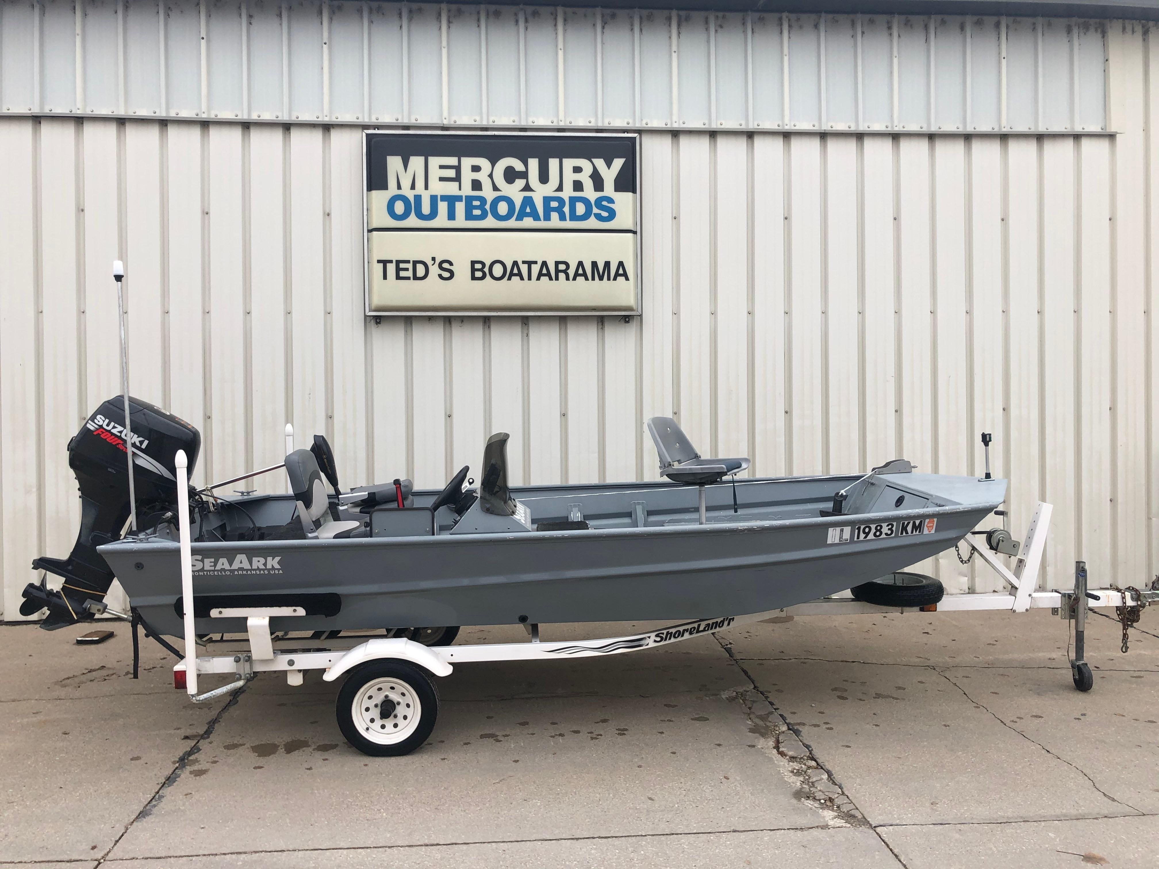 2001 SeaArk 1652PL, Rock Island Illinois