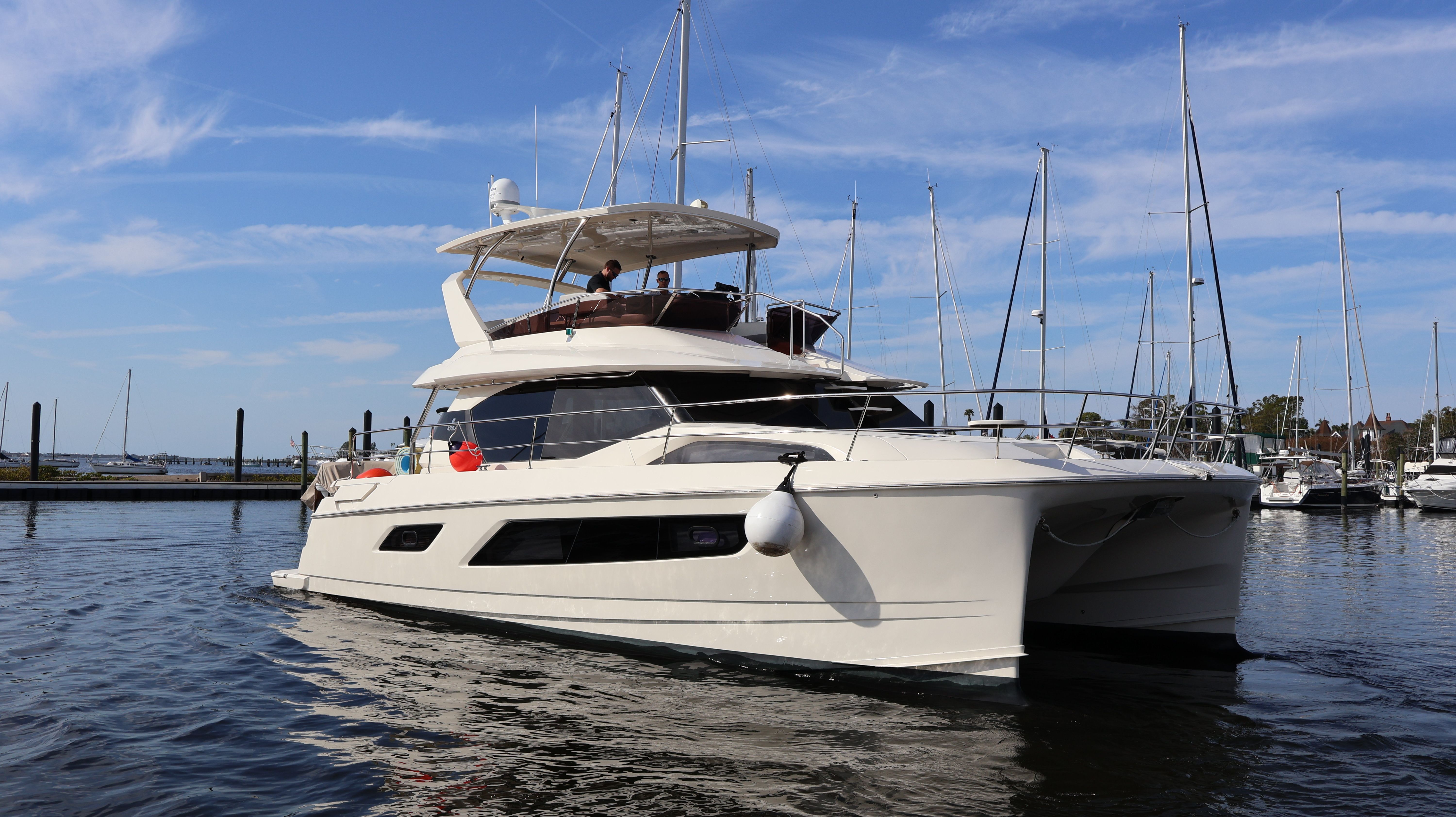2017 Aquila 44 Yacht