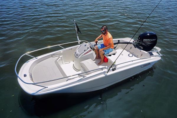 2020 Boston Whaler 130 Super Sport