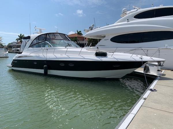2006 Cruisers Yachts 460 Express
