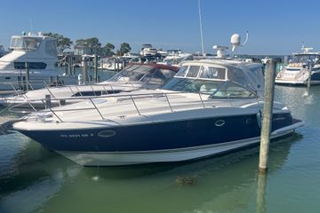 2010 Monterey 400 Sport Yacht