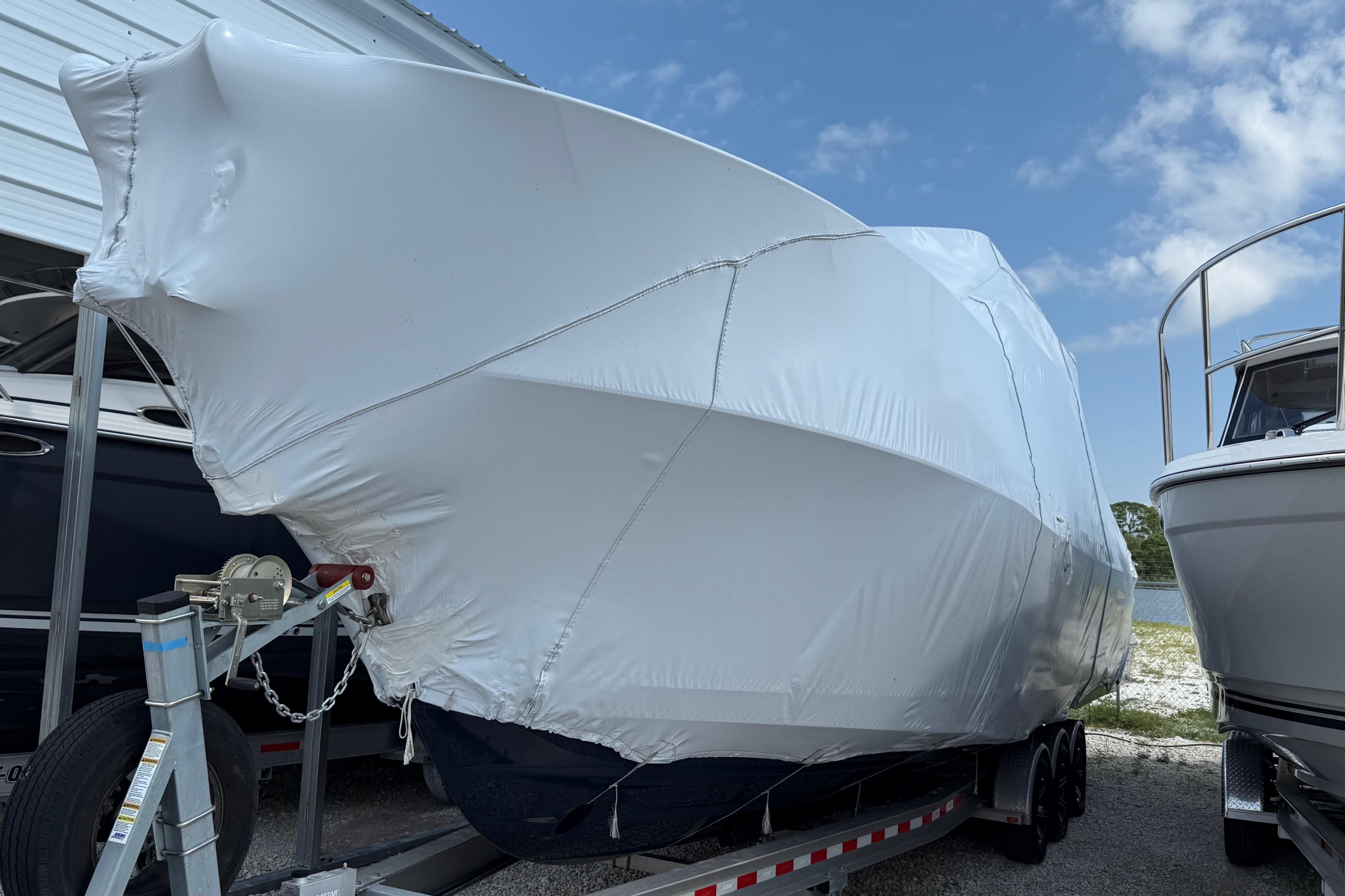 2025 Cutwater C-32 CB