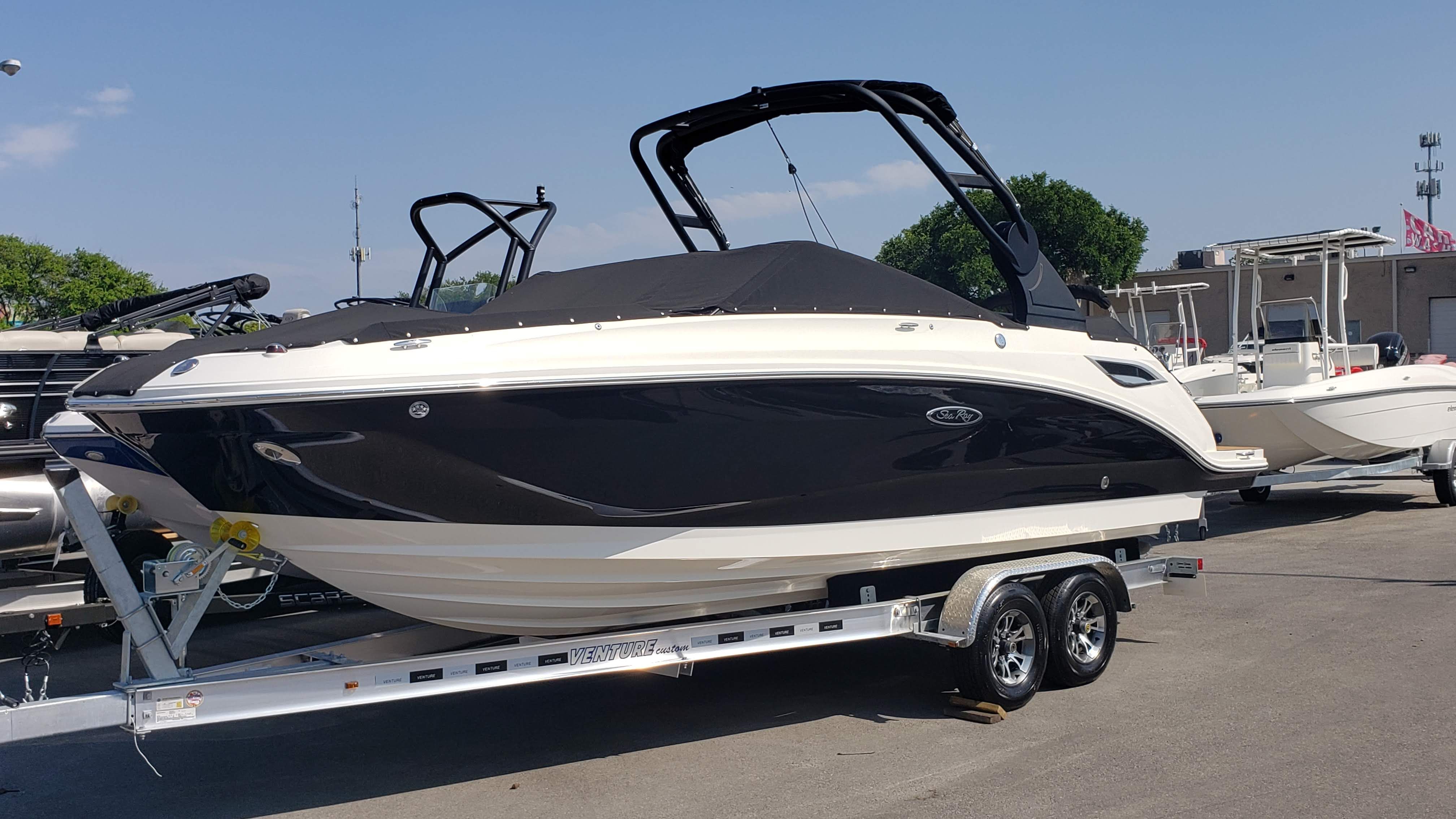 2019 Sea Ray SDX 250
