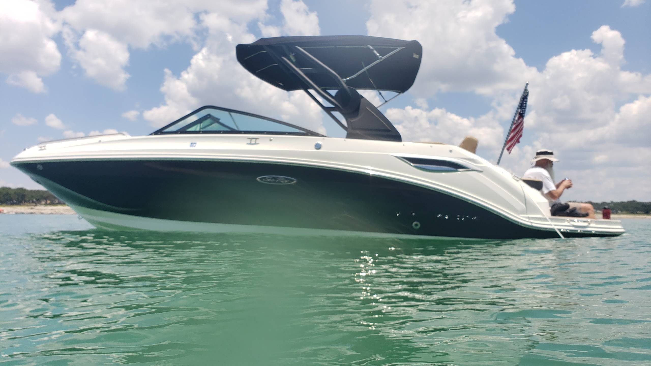 2019 Sea Ray SDX 250