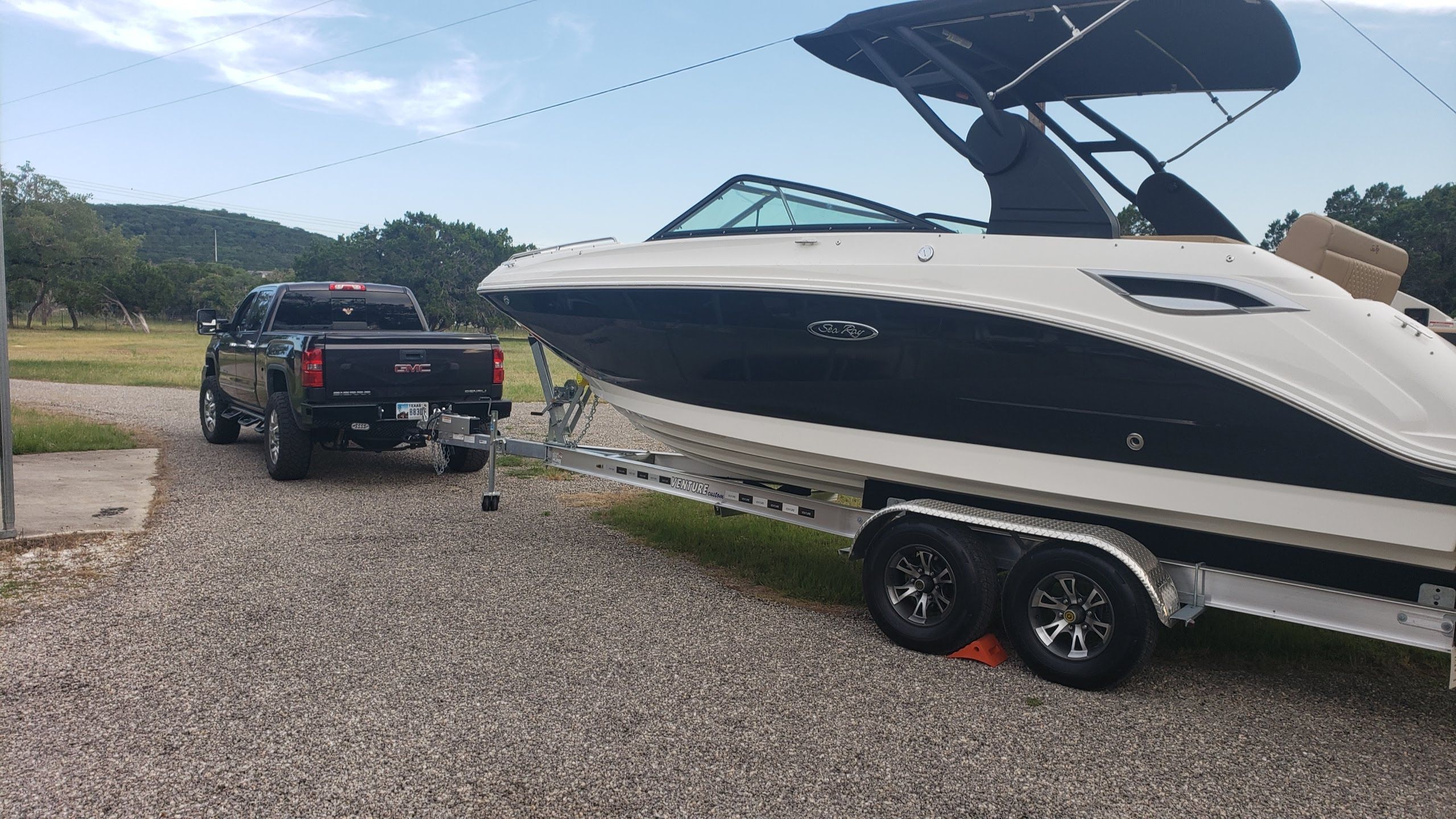 2019 Sea Ray SDX 250