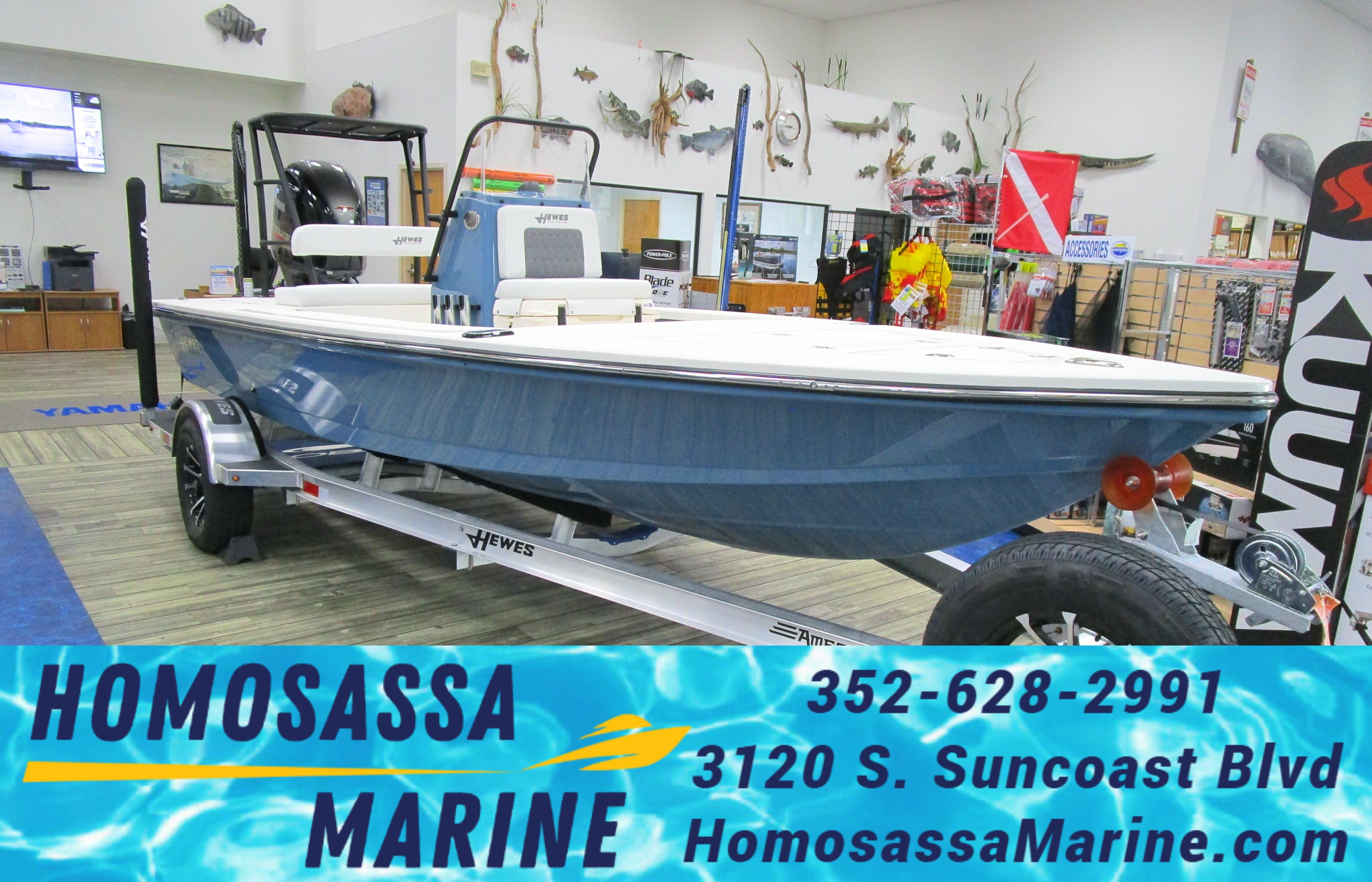 Hewes Redfisher 18