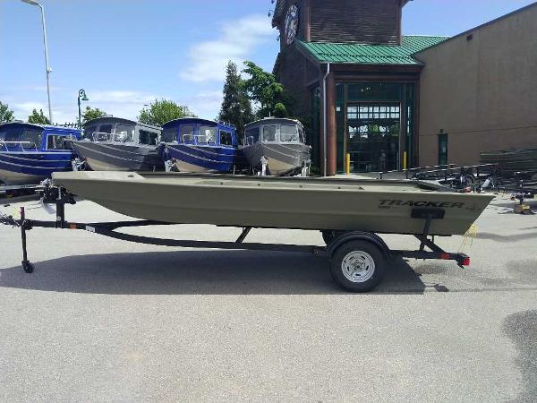 2025 Tracker GRIZZLY 1860 Utility