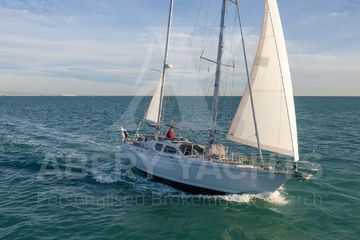 2010 Nauticat 525