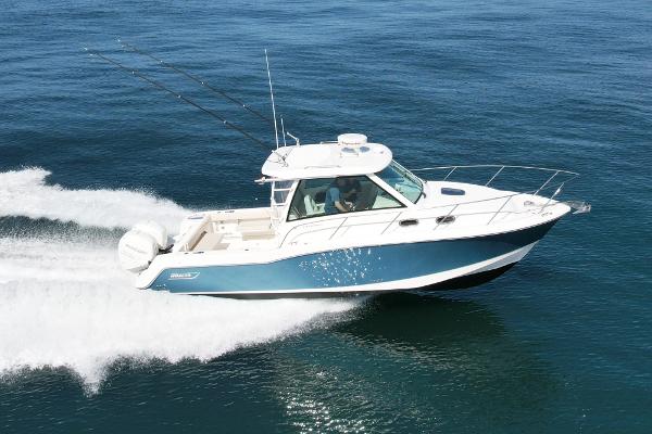2018 Boston Whaler 315 Conquest