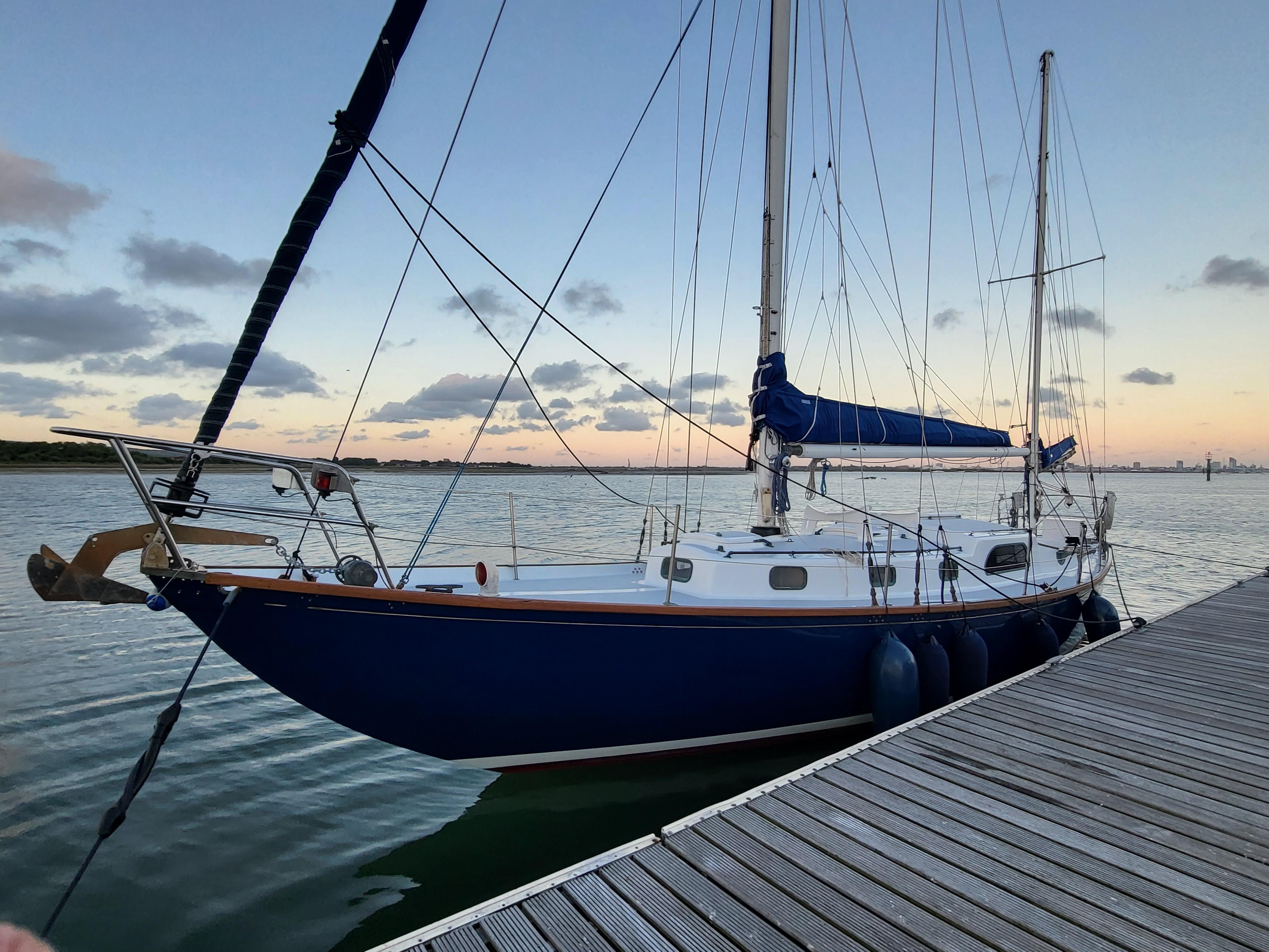 1958 Rhodes Bounty II, Fareham United Kingdom - boats.com