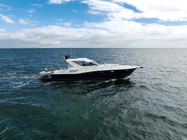 2001 Uniesse 48 Open
