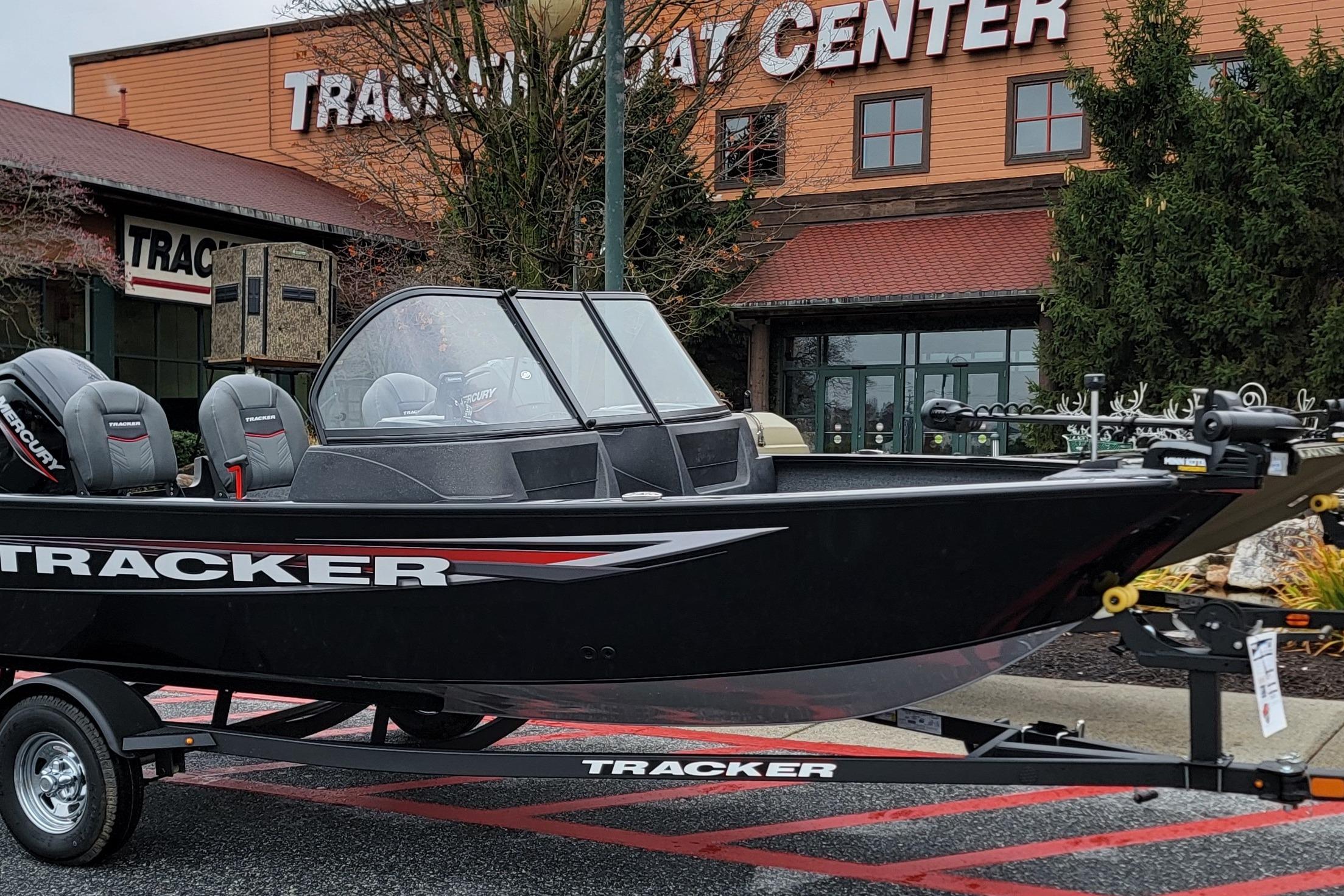 2026 Tracker Pro Guide V-16 WT