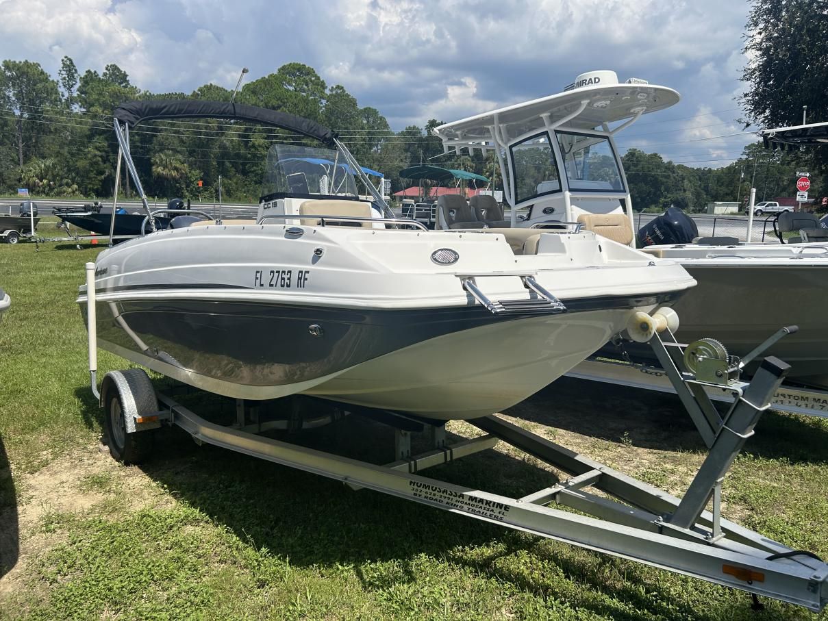 2016 Hurricane CC 19 OB