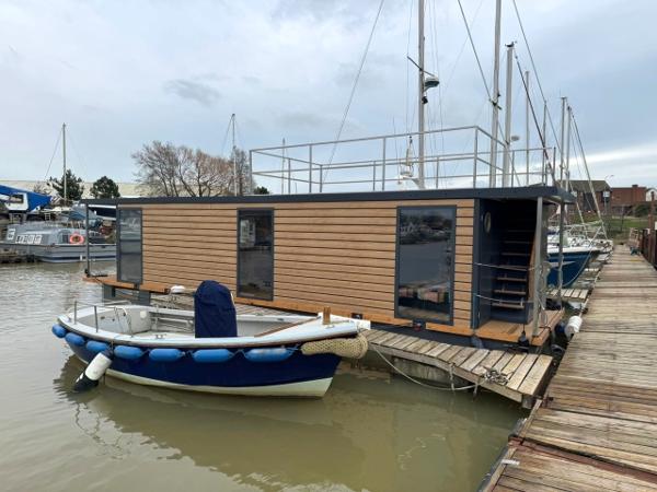 2024 Marina Boats Waterfront Penthouses