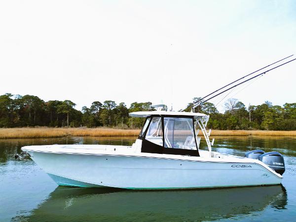 2016 Cobia 296 Center Console