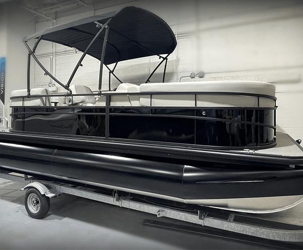 2024 Vision Marine Technologies WX Tritoon