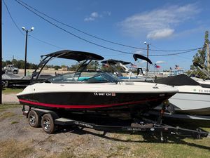 Regal 2000 ES 2022 REGAL 2000 ES - Image 1