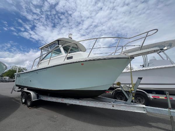 2017 Parker 2510 Deep Vee Walkaround