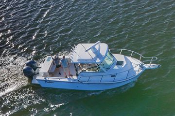 2017 Parker 2510 Deep Vee Walkaround