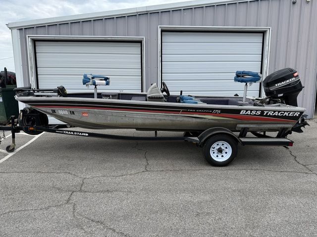 2000 Tracker Pro Crappie 175