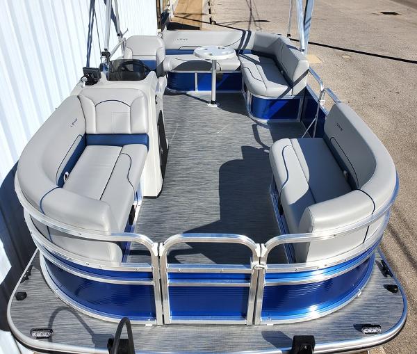 Lowe Ultra Cruise 160 Pontoon boats for sale