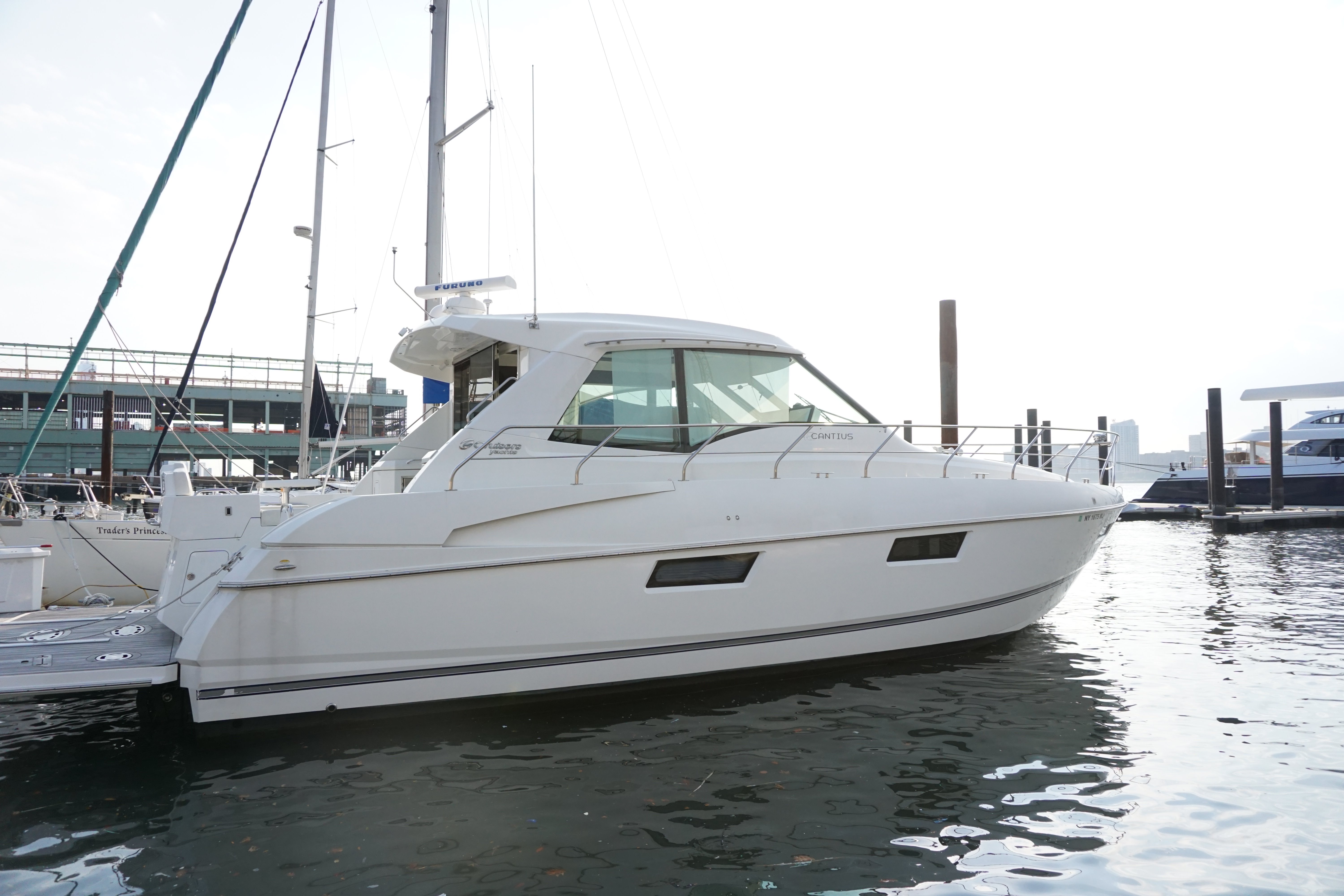 used cruisers yachts boats for sale