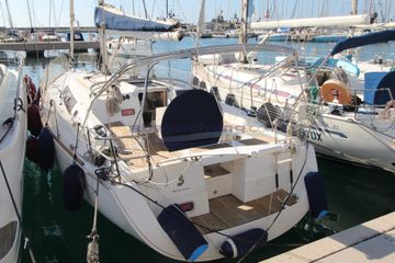 2007 Beneteau Oceanis 37