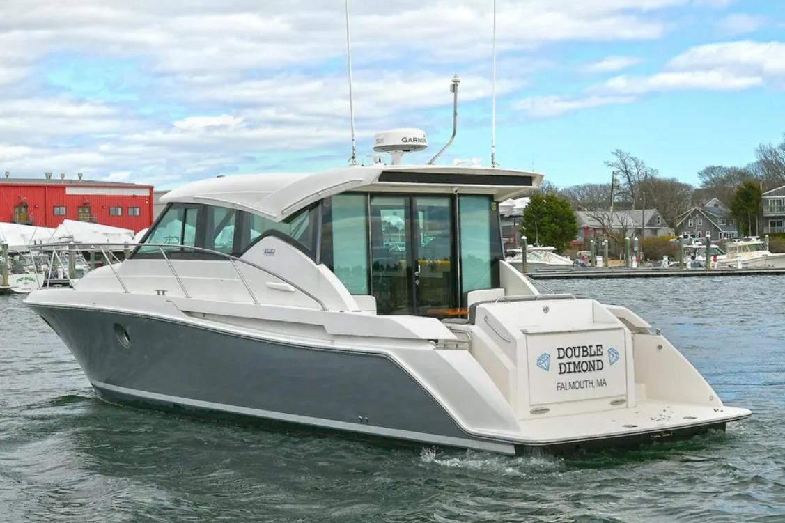 2018 Tiara Yachts C39 Coupe