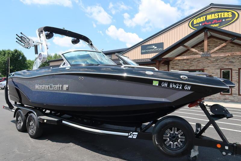 2019 MasterCraft XT22