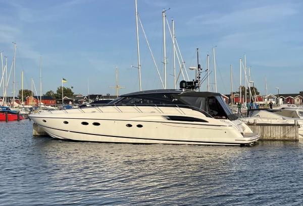 2005 Princess V58
