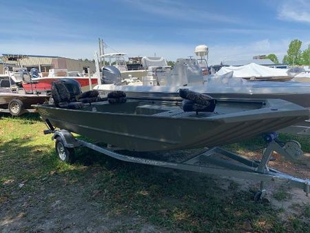 Duck Hunting Boats For Sale >> Lowe Duck Hunting Boats Roughneck 1756 Boats For Sale Boats Com Duck Hunting Boats For Sale >> Lowe Duck Hunting Boats Roughneck 1756 Boats For Sale Boats Com