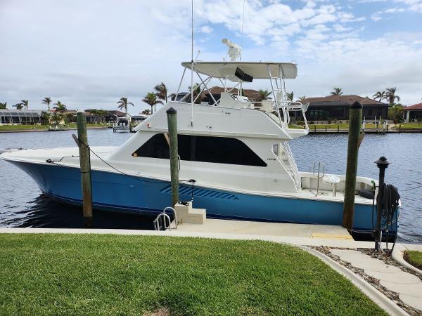 1999 Viking 50 Convertible