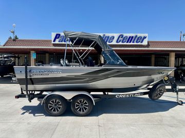 2025 Crestliner Super Hawk 1850 w/ 150HP Mercury!