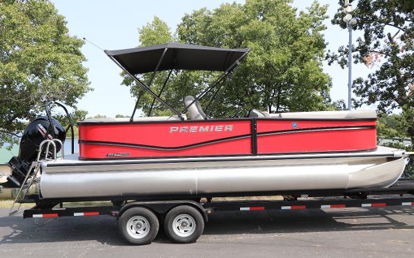 2025 Premier 220 Sunscape