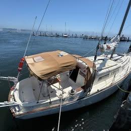 1977 Seafarer 38