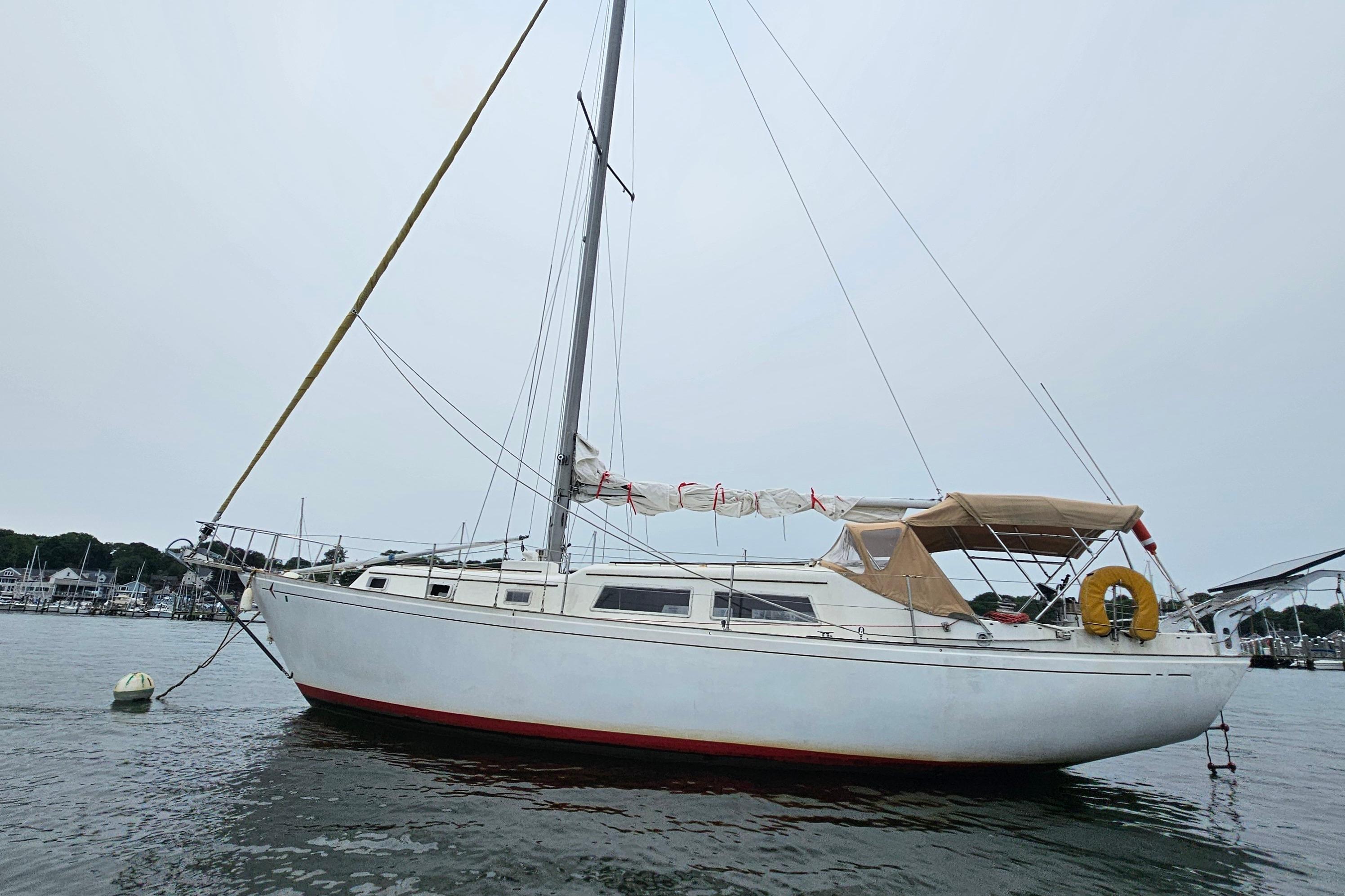 1977 Seafarer 38