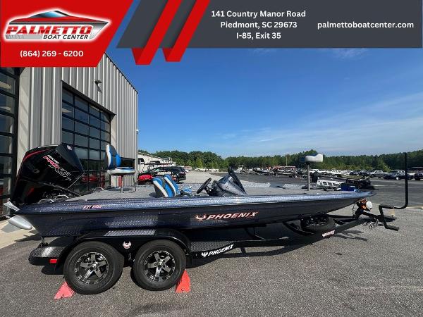 Phoenix 921 ELITE 2025 Phoenix 921 ELITE boat at Palmetto Boat Center, Piedmont, SC.