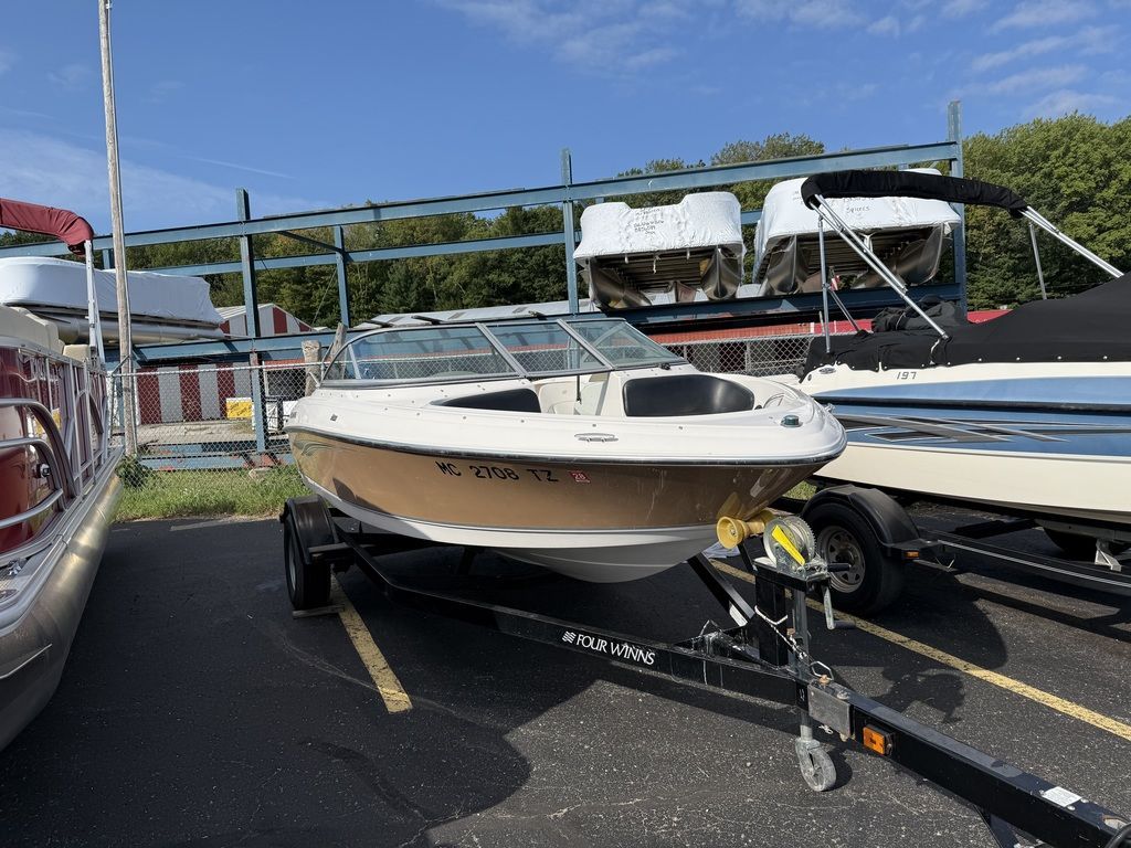 2009 Four Winns H180